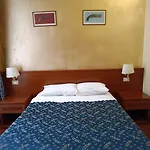Opera Italian 3*