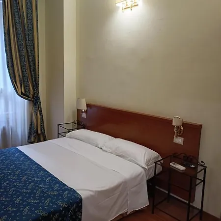 Opera Italian Guest house *
