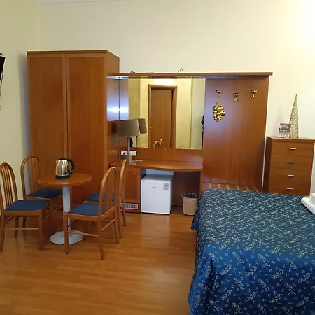 Opera Italian Guest house