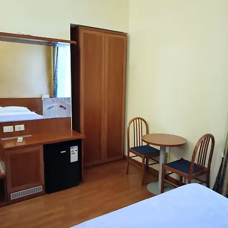 Opera Italian Guest house 3*