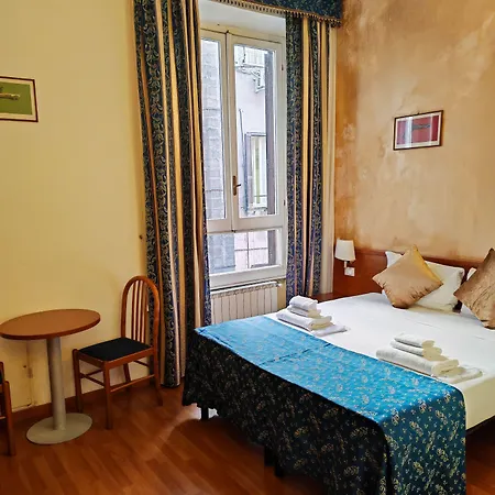 Opera Italian Pensión 3*